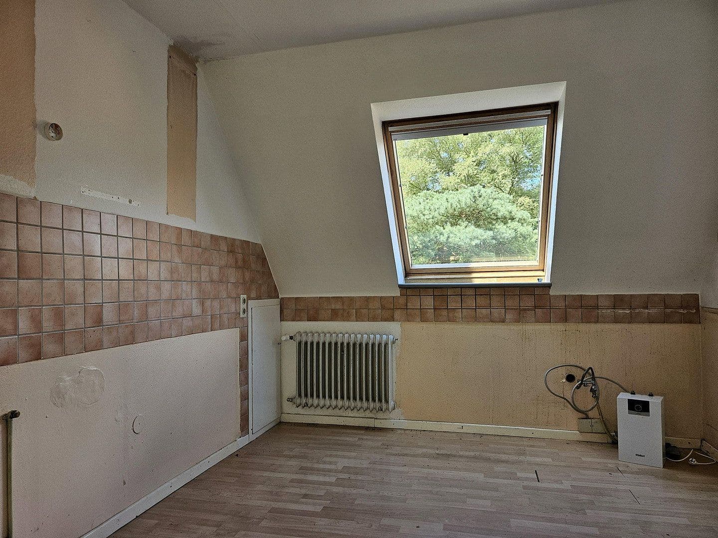 Prodej domu 212 m², pozemek 1.883 m², Quelkhorner Landstraße, Ottersberg, Dolní Sasko Prodej domu 212 m², pozemek 1.883 m², Quelkhorner Landstraße, Ottersberg, Dolní Sasko