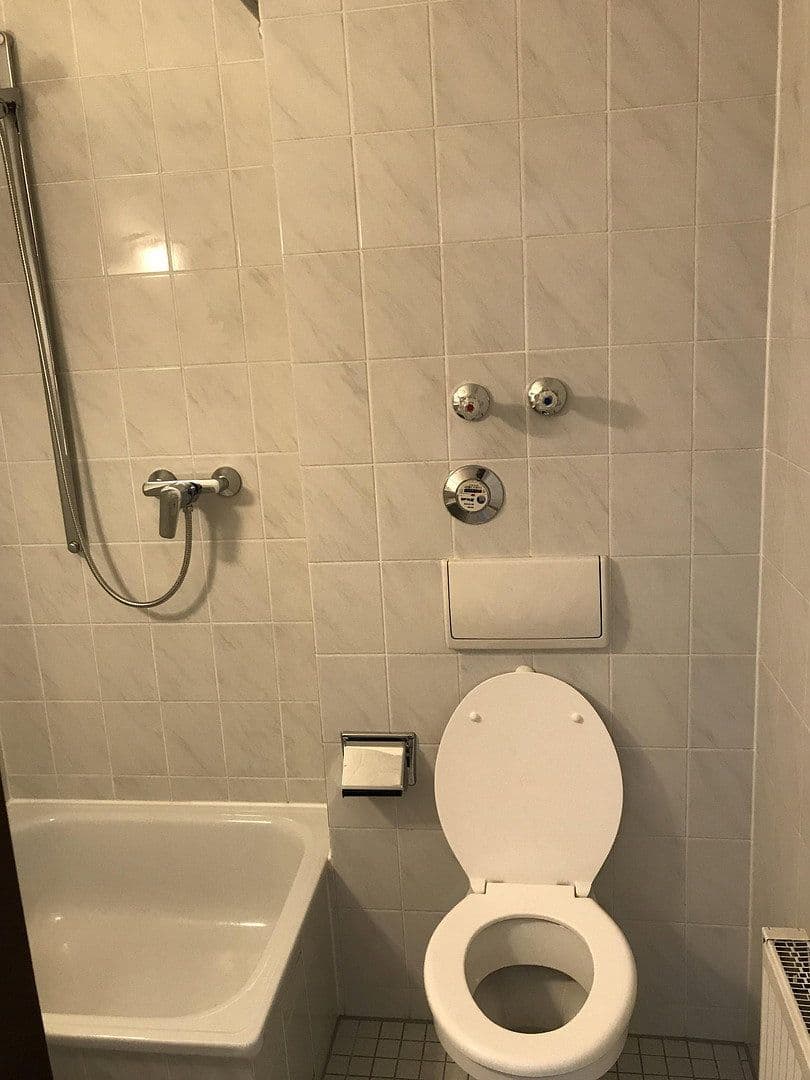 Pronájem bytu 1+1 28 m², Heidenheimerstrasse 20, Garching, Bavorsko Pronájem bytu 1+1 28 m², Heidenheimerstrasse 20, Garching, Bavorsko