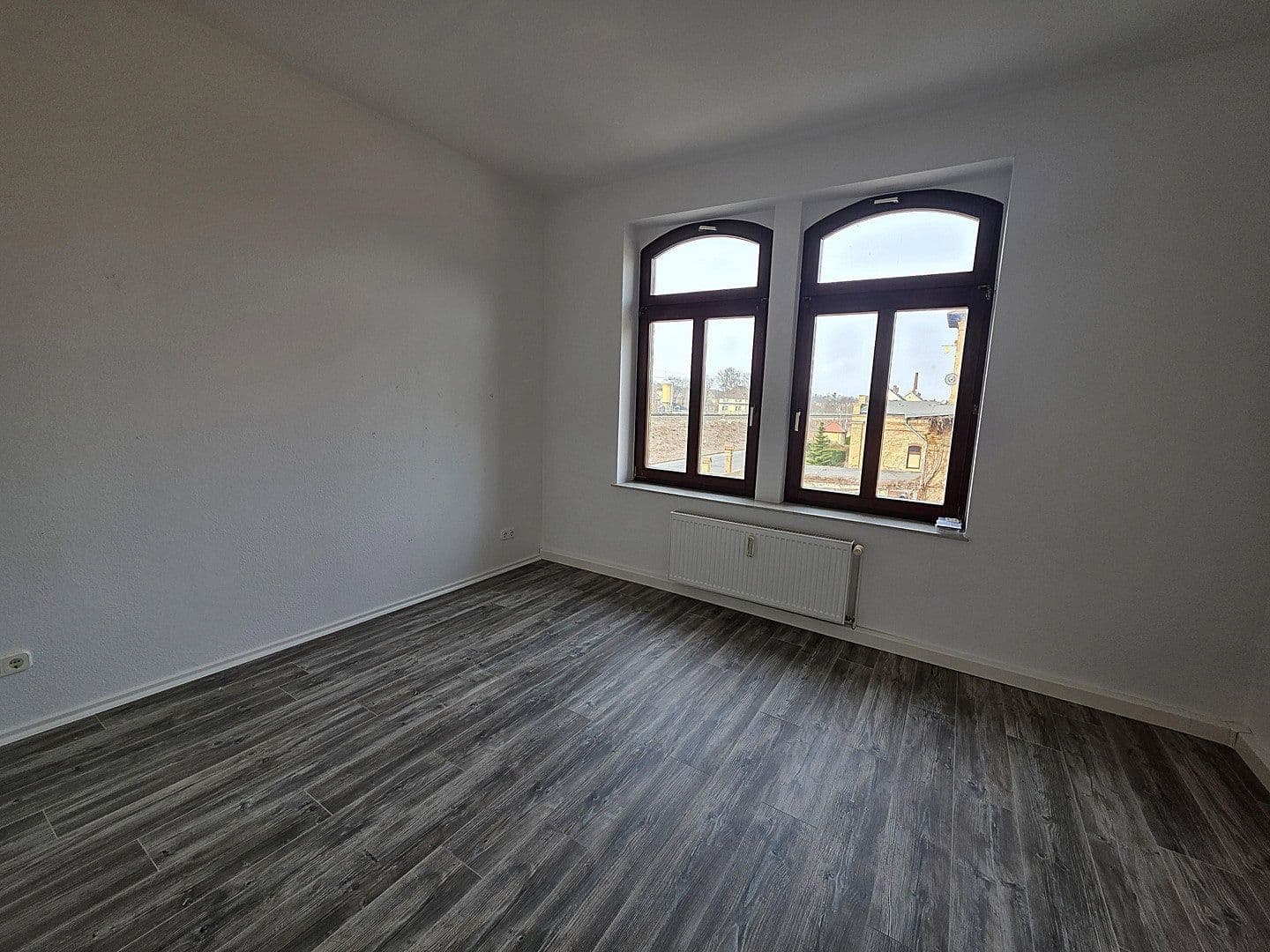 Pronájem bytu 2+1 56 m², Kitscherstr, 10, Křemeničov, Sasko Pronájem bytu 2+1 56 m², Kitscherstr, 10, Křemeničov, Sasko