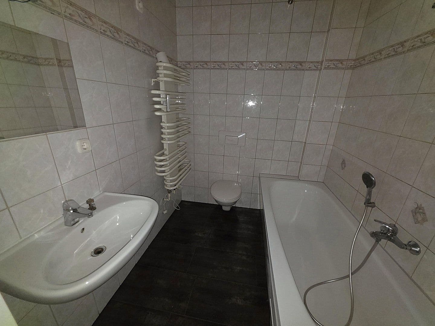 Pronájem bytu 2+1 56 m², Kitscherstr, 10, Křemeničov, Sasko Pronájem bytu 2+1 56 m², Kitscherstr, 10, Křemeničov, Sasko