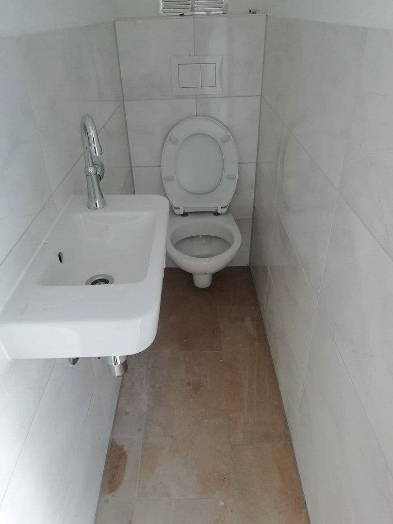 Pronájem bytu 2+1 51 m², Pelm, Porýní-Falc Pronájem bytu 2+1 51 m², Pelm, Porýní-Falc