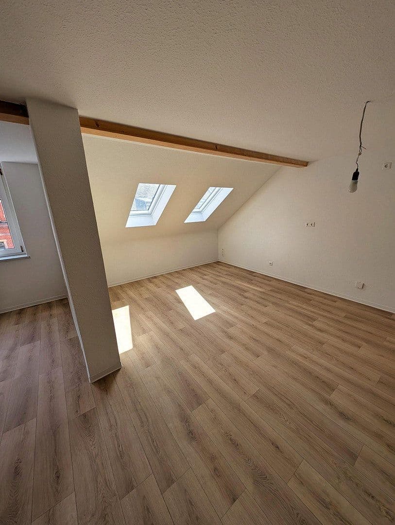 Prodej bytu 130 m², Chemnitz, Sasko Prodej bytu 130 m², Chemnitz, Sasko