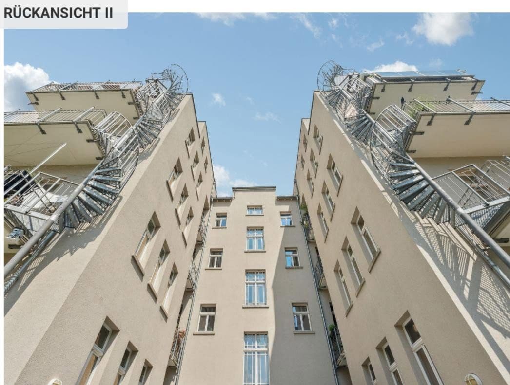 Pronájem bytu 2+kk 98 m², Uferstraße 19, Leipzig, Sasko Pronájem bytu 2+kk 98 m², Uferstraße 19, Leipzig, Sasko