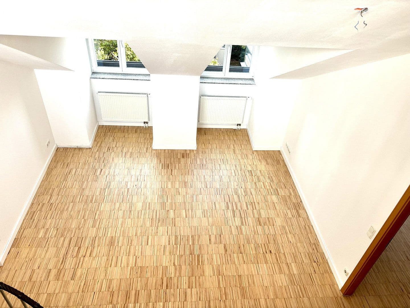 Pronájem bytu 2+kk 98 m², Uferstraße 19, Leipzig, Sasko Pronájem bytu 2+kk 98 m², Uferstraße 19, Leipzig, Sasko