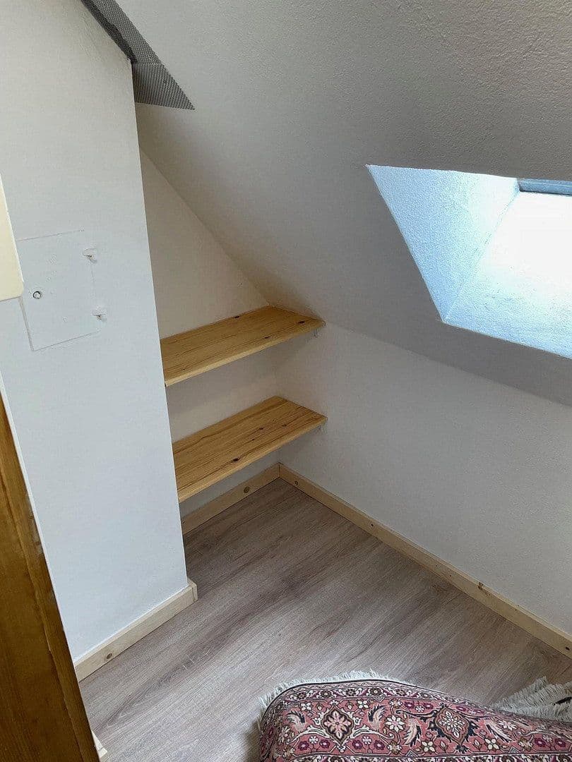Pronájem bytu 2+kk 70 m², Marktstr. 3, Rottenburg a. d. Laaber, Bavorsko Pronájem bytu 2+kk 70 m², Marktstr. 3, Rottenburg a. d. Laaber, Bavorsko