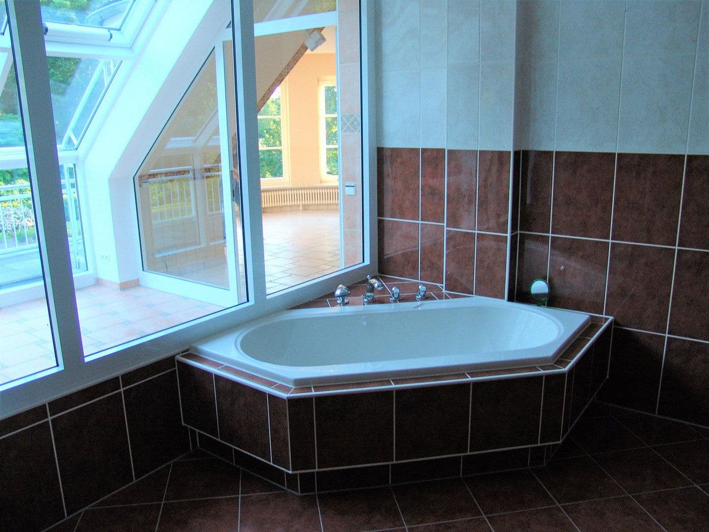 Prodej domu 1.082 m², pozemek 9.536 m², Kolkwitz, Braniborsko Prodej domu 1.082 m², pozemek 9.536 m², Kolkwitz, Braniborsko