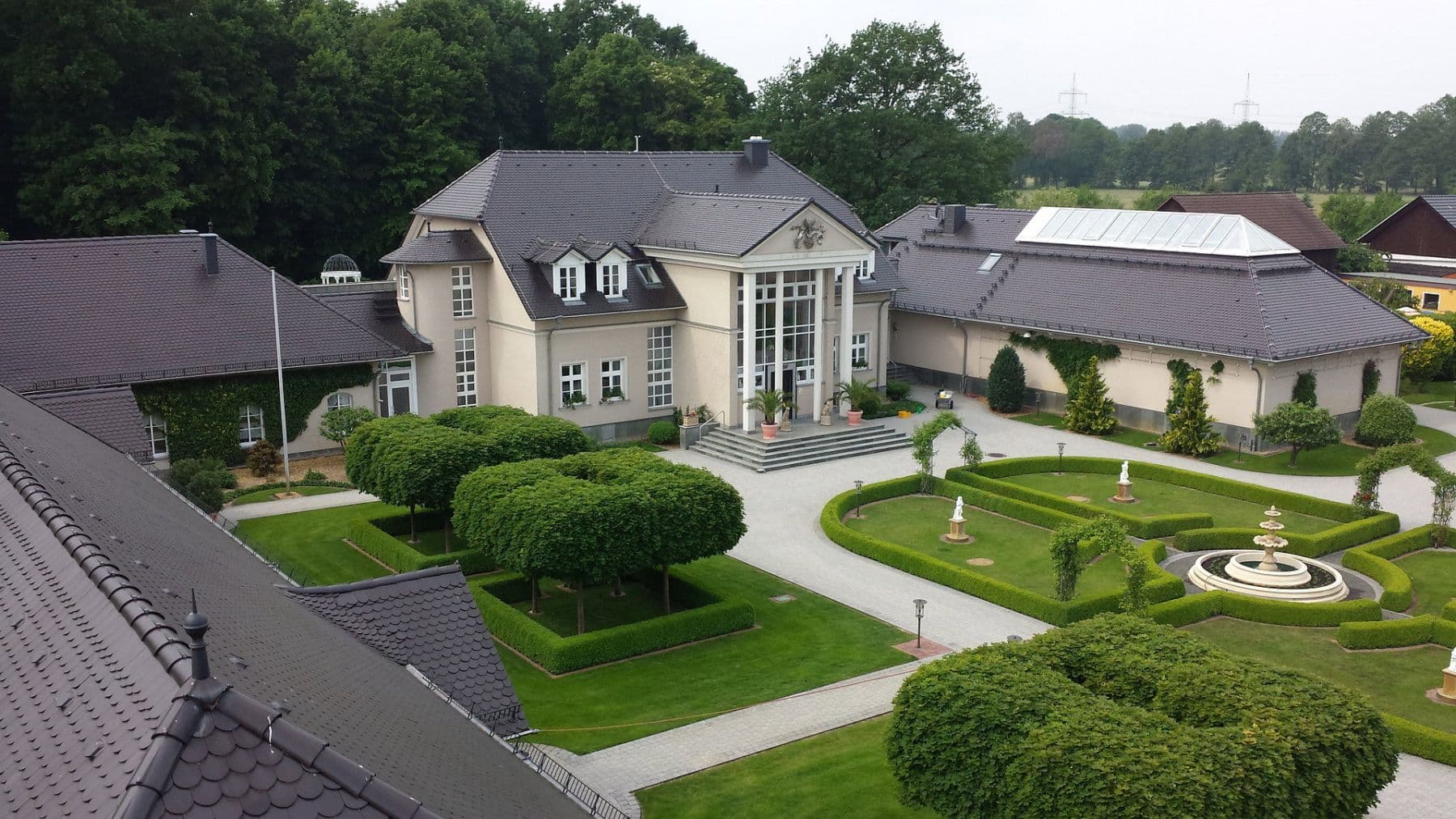 Prodej domu 1.082 m², pozemek 9.536 m², Kolkwitz, Braniborsko Prodej domu 1.082 m², pozemek 9.536 m², Kolkwitz, Braniborsko