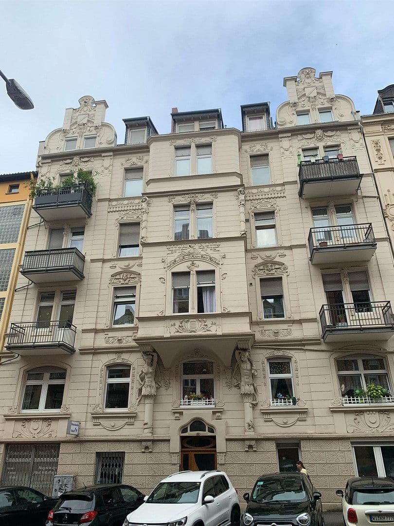 Pronájem bytu 2+1 56 m², Gneisenaustrasse 10, Wiesbaden, Hessen Pronájem bytu 2+1 56 m², Gneisenaustrasse 10, Wiesbaden, Hessen