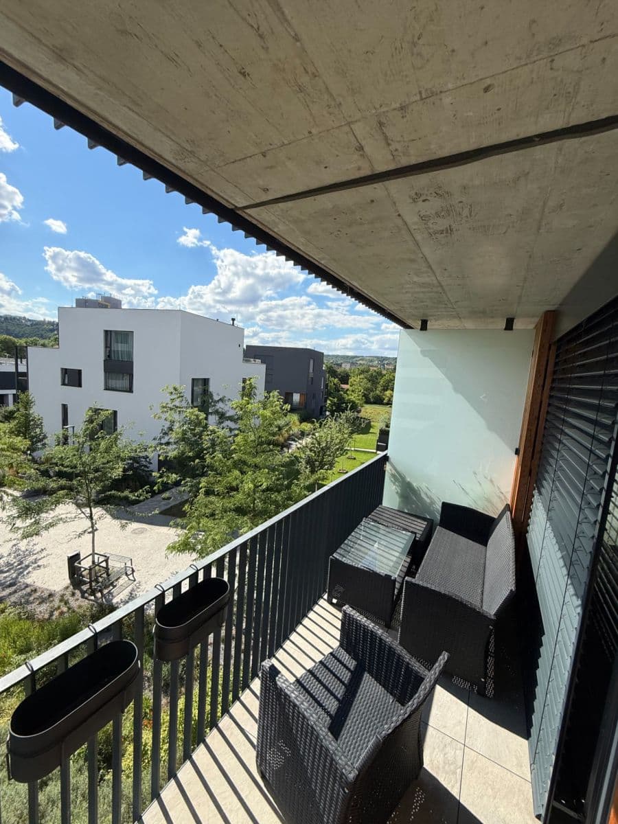 Pronájem bytu 1+kk 36 m², Vrbova, Praha, Praha Pronájem bytu 1+kk 36 m², Vrbova, Praha, Praha