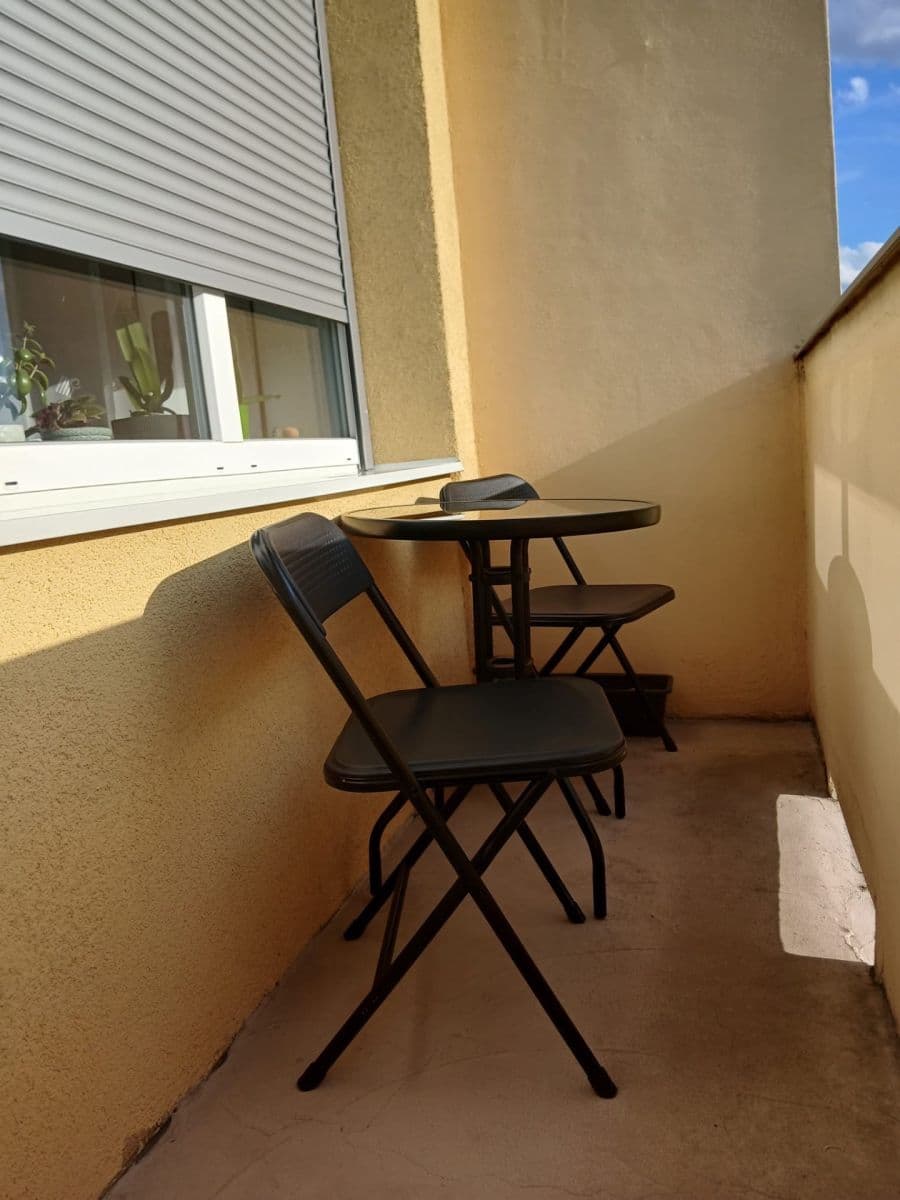 Pronájem bytu 1+kk 27 m², Horní Valy, Hodonín, Jihomoravský kraj Pronájem bytu 1+kk 27 m², Horní Valy, Hodonín, Jihomoravský kraj