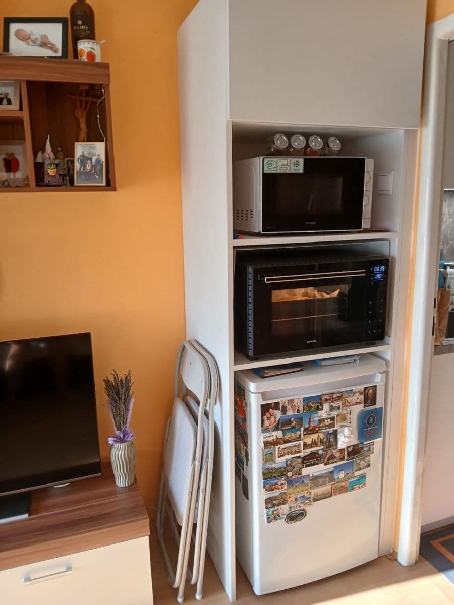 Pronájem bytu 1+kk 27 m², Horní Valy, Hodonín, Jihomoravský kraj Pronájem bytu 1+kk 27 m², Horní Valy, Hodonín, Jihomoravský kraj
