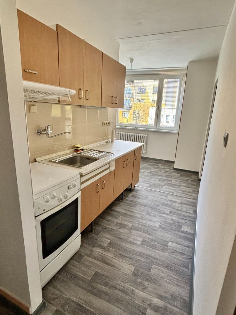 Pronájem bytu 3+1 53 m², Štursova, Žďár nad Sázavou, Kraj Vysočina Pronájem bytu 3+1 53 m², Štursova, Žďár nad Sázavou, Kraj Vysočina