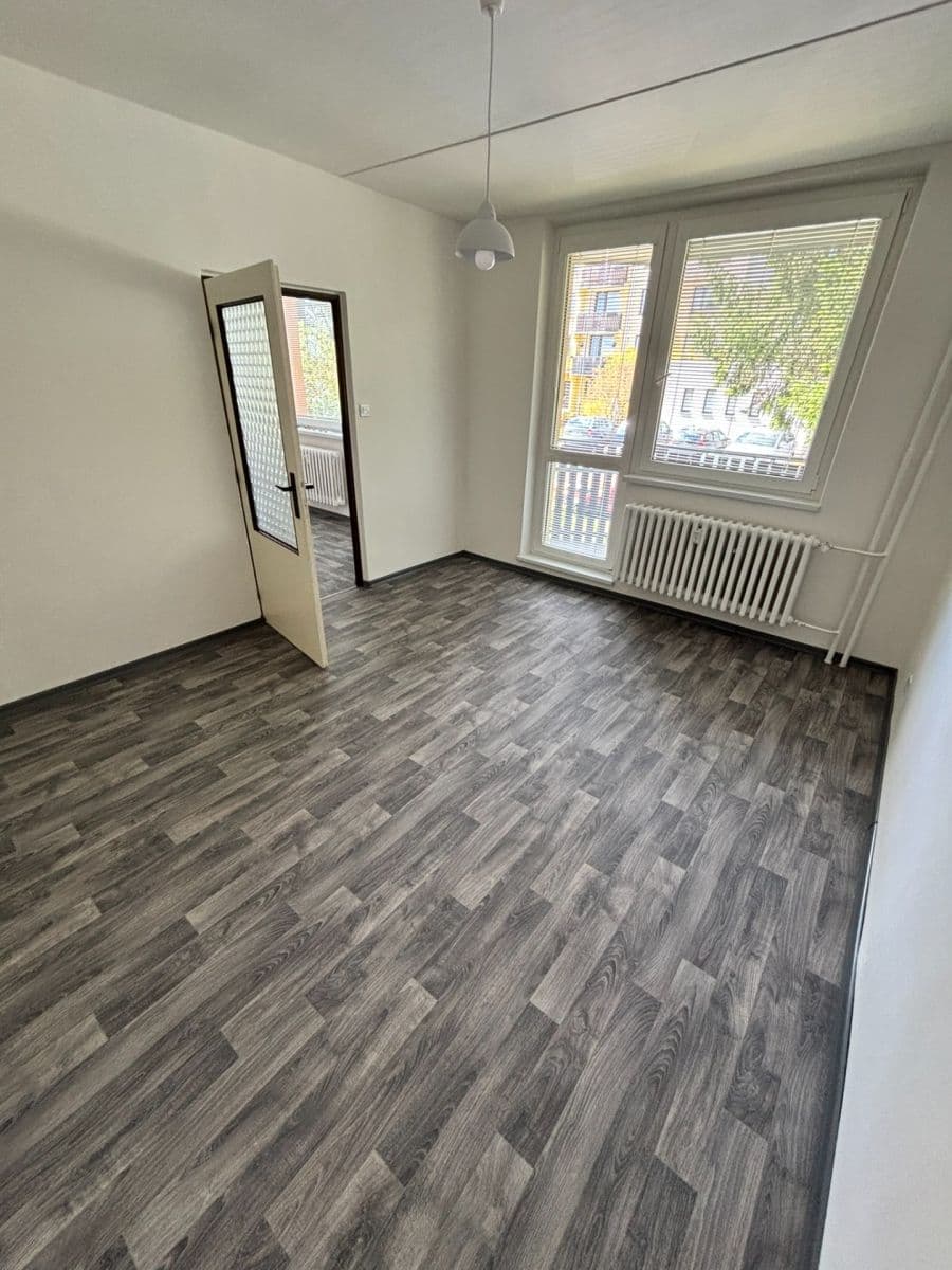 Pronájem bytu 3+1 53 m², Štursova, Žďár nad Sázavou, Kraj Vysočina Pronájem bytu 3+1 53 m², Štursova, Žďár nad Sázavou, Kraj Vysočina