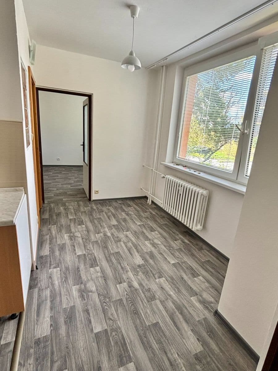 Pronájem bytu 3+1 53 m², Štursova, Žďár nad Sázavou, Kraj Vysočina Pronájem bytu 3+1 53 m², Štursova, Žďár nad Sázavou, Kraj Vysočina