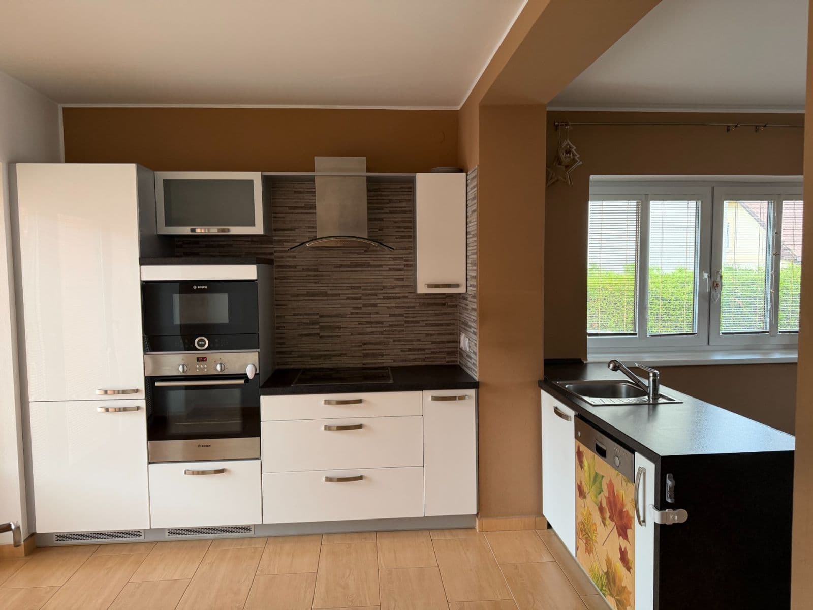 Pronájem domu 160 m², pozemek 285 m², Horova, Bruntál, Moravskoslezský kraj Pronájem domu 160 m², pozemek 285 m², Horova, Bruntál, Moravskoslezský kraj