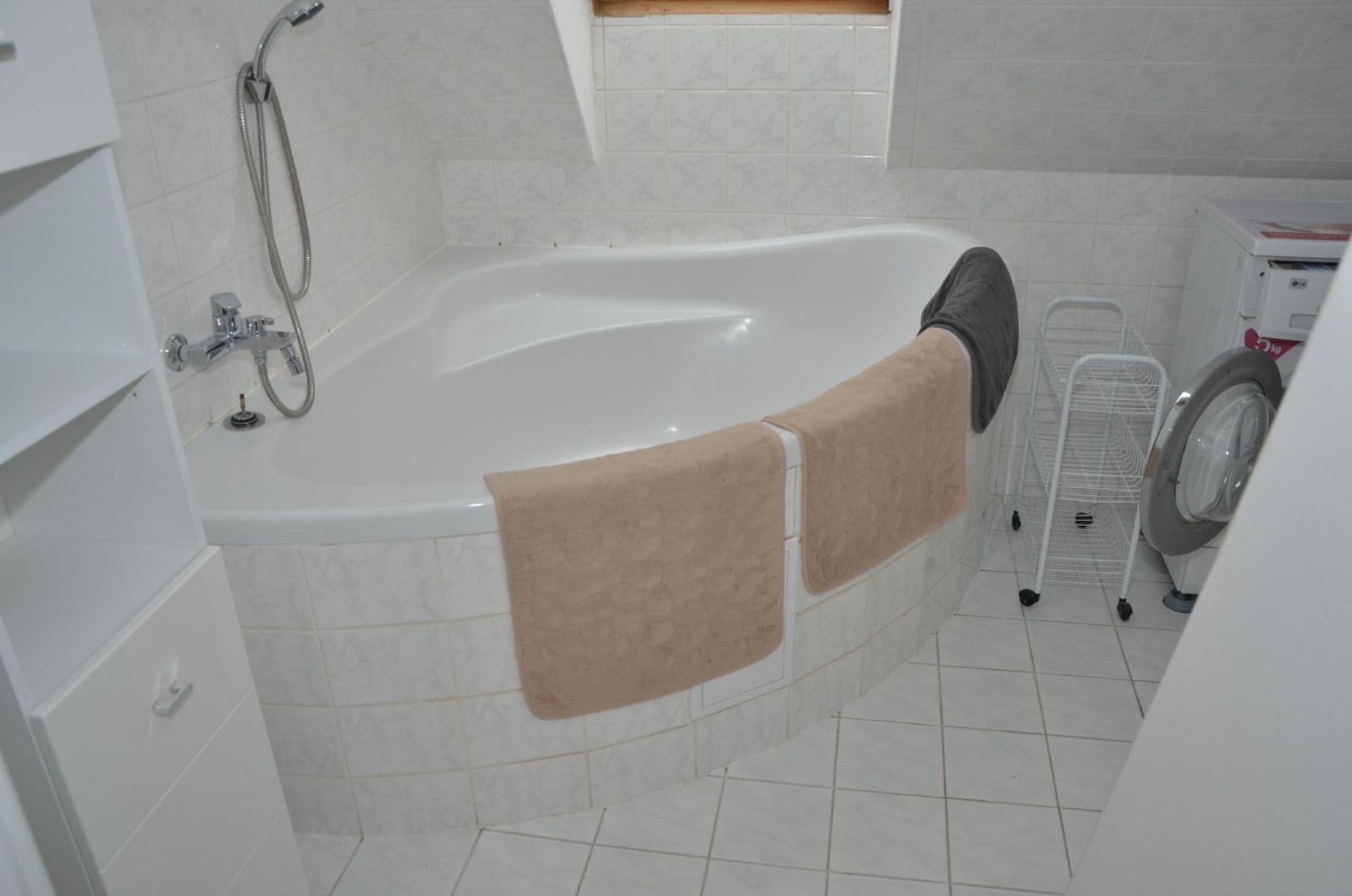 Pronájem bytu 3+kk 100 m², Bratislavská, Břeclav, Jihomoravský kraj Pronájem bytu 3+kk 100 m², Bratislavská, Břeclav, Jihomoravský kraj