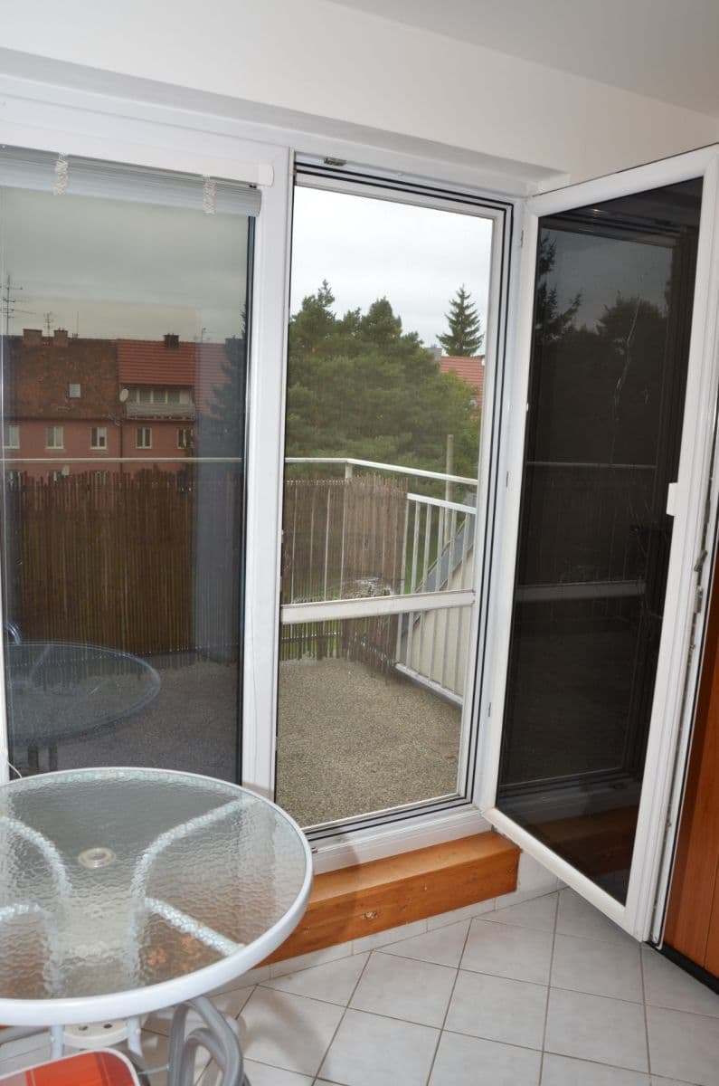 Pronájem bytu 3+kk 100 m², Bratislavská, Břeclav, Jihomoravský kraj Pronájem bytu 3+kk 100 m², Bratislavská, Břeclav, Jihomoravský kraj