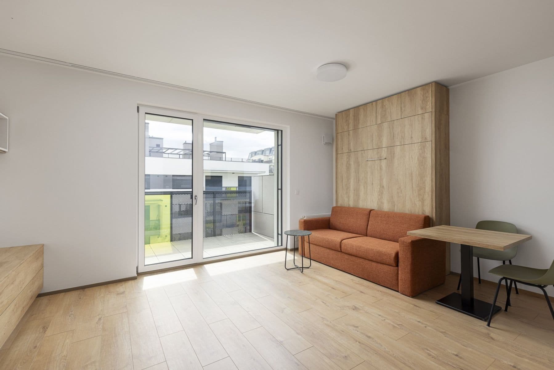 Pronájem bytu 1+kk 37 m², Nebřenická, Praha, Praha Pronájem bytu 1+kk 37 m², Nebřenická, Praha, Praha