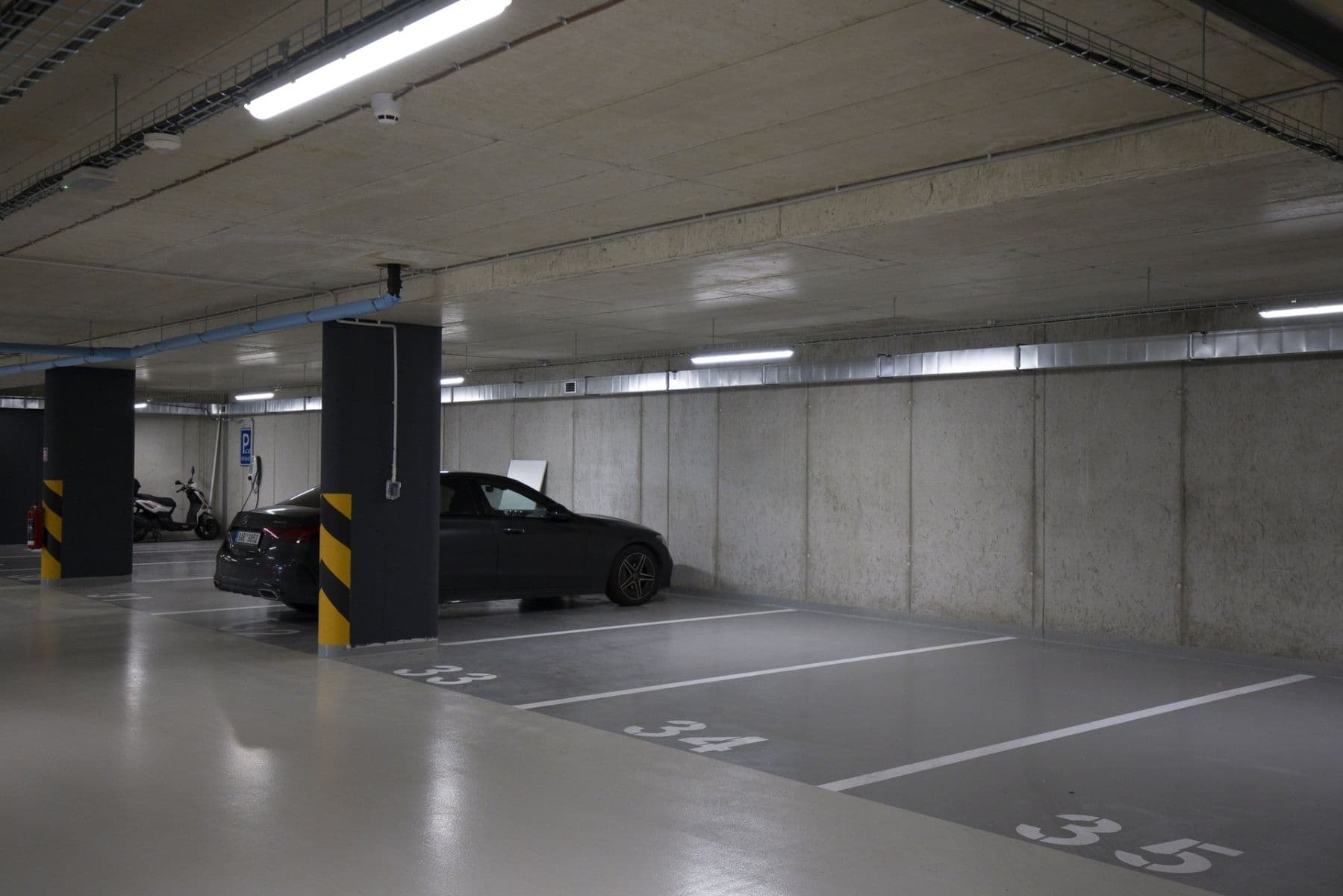 Pronájem bytu 1+kk 37 m², Nebřenická, Praha, Praha Pronájem bytu 1+kk 37 m², Nebřenická, Praha, Praha