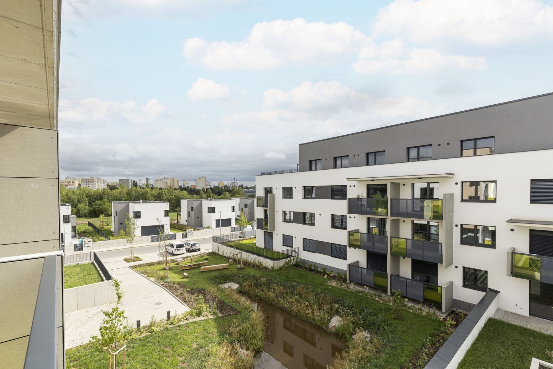 Pronájem bytu 1+kk 37 m², Nebřenická, Praha, Praha Pronájem bytu 1+kk 37 m², Nebřenická, Praha, Praha