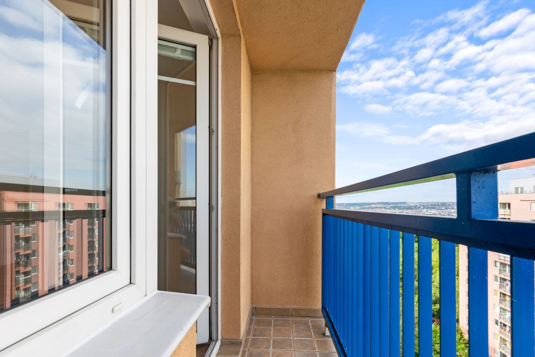 Pronájem bytu 2+kk 46 m², Hnězdenská, Praha, Praha Pronájem bytu 2+kk 46 m², Hnězdenská, Praha, Praha