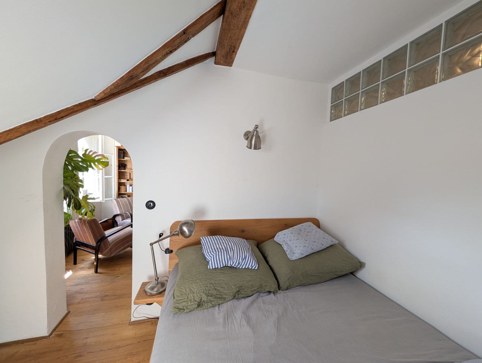 Pronájem bytu 2+kk 44 m², 8. listopadu, Praha, Praha Pronájem bytu 2+kk 44 m², 8. listopadu, Praha, Praha
