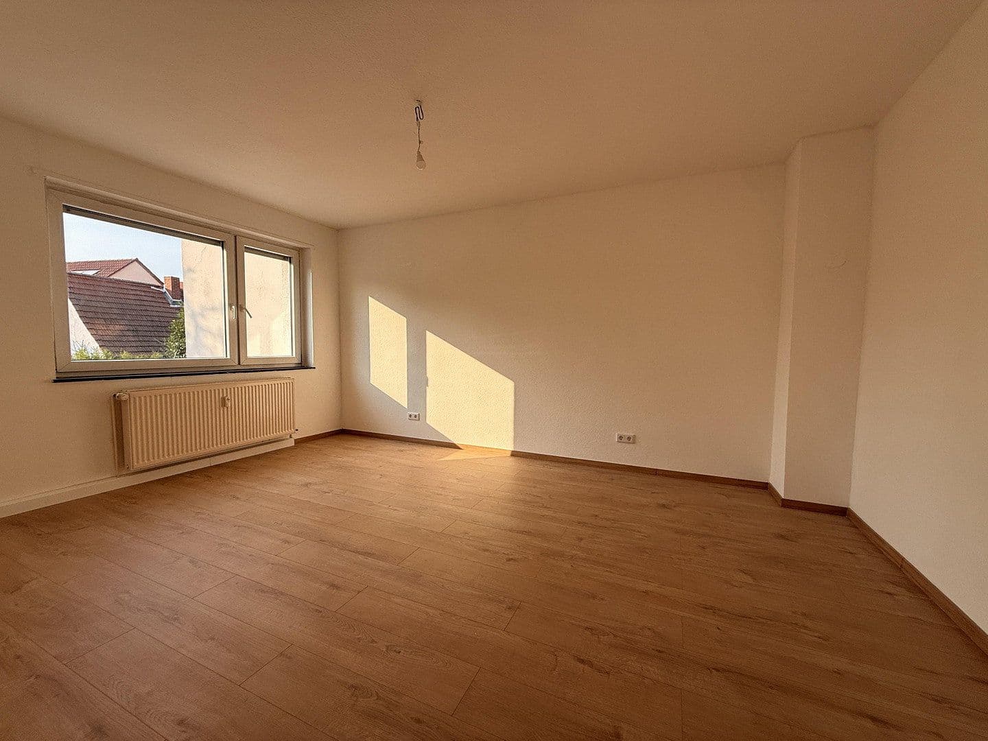 Pronájem bytu 2+1 66 m², Mundenheimer Str. 55, Ludwigshafen am Rhein, Porýní-Falc Pronájem bytu 2+1 66 m², Mundenheimer Str. 55, Ludwigshafen am Rhein, Porýní-Falc