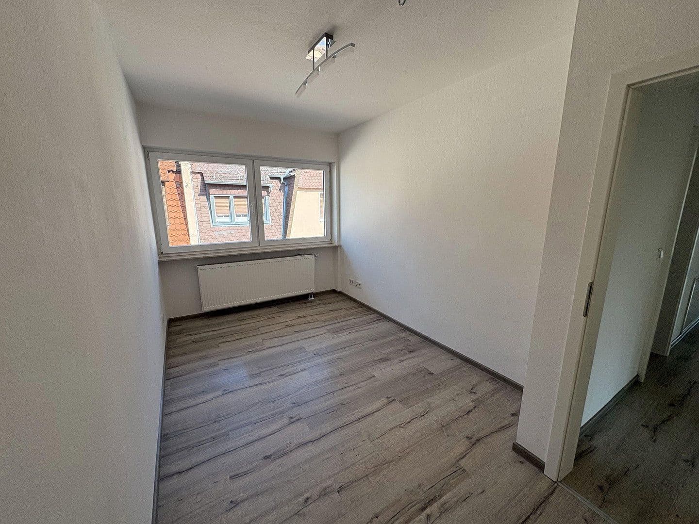 Pronájem bytu 4+1 96 m², Bad Vilbel, Hessen Pronájem bytu 4+1 96 m², Bad Vilbel, Hessen