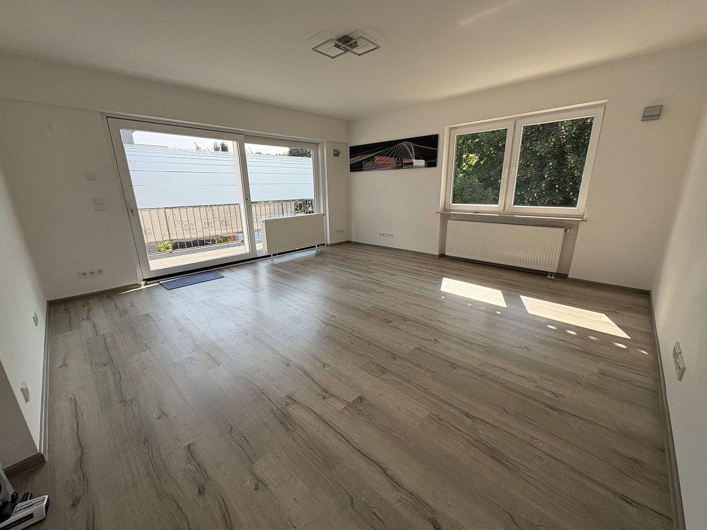 Pronájem bytu 4+1 96 m², Bad Vilbel, Hessen Pronájem bytu 4+1 96 m², Bad Vilbel, Hessen