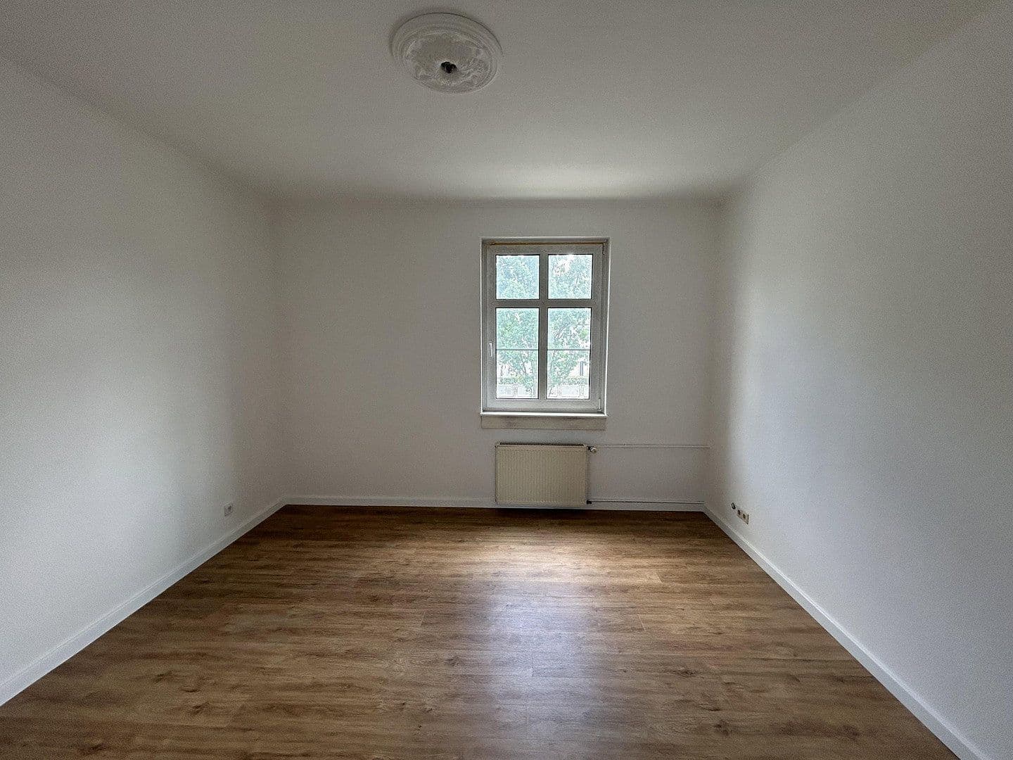 Pronájem bytu 4+kk 110 m², Offenbach, Hessen Pronájem bytu 4+kk 110 m², Offenbach, Hessen