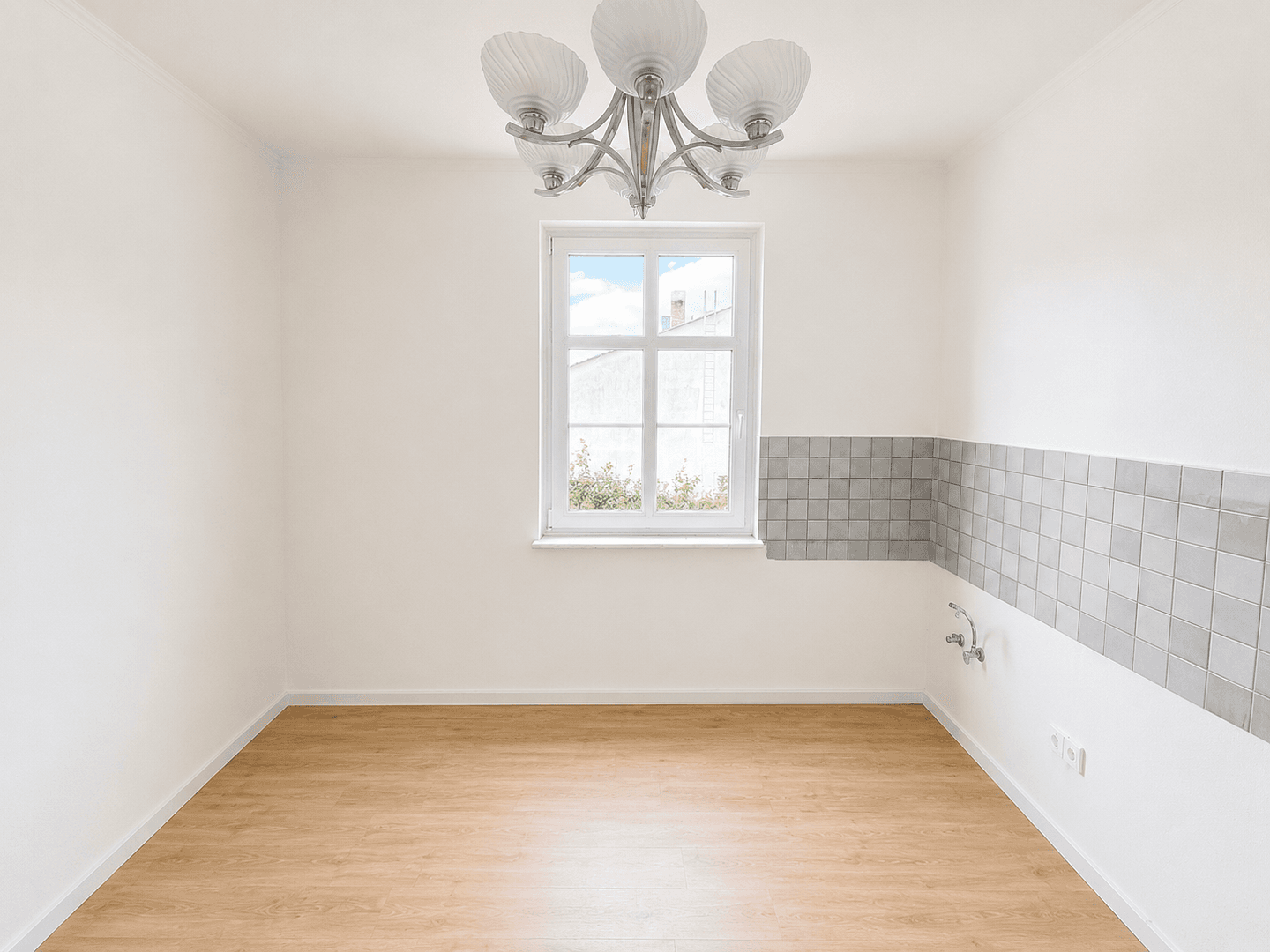 Pronájem bytu 4+kk 110 m², Offenbach, Hessen Pronájem bytu 4+kk 110 m², Offenbach, Hessen