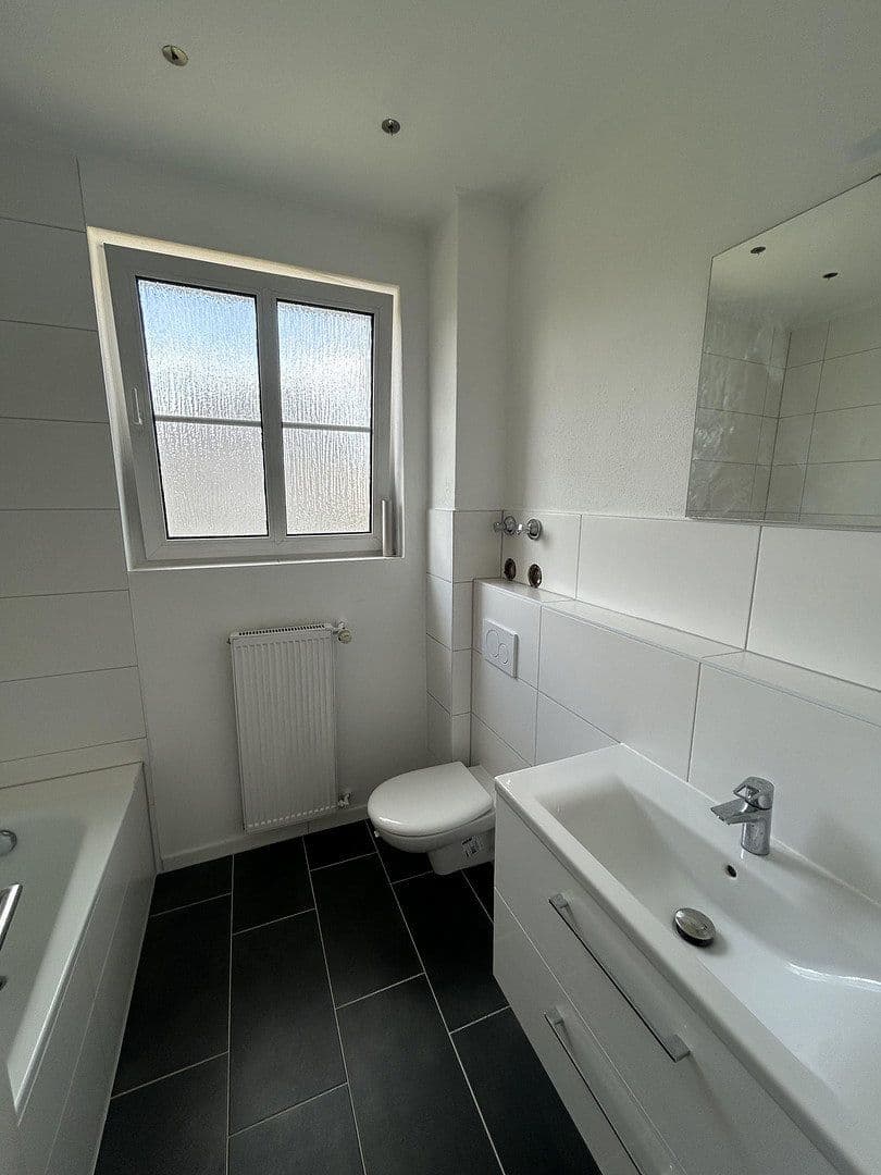 Pronájem bytu 4+kk 110 m², Offenbach, Hessen Pronájem bytu 4+kk 110 m², Offenbach, Hessen