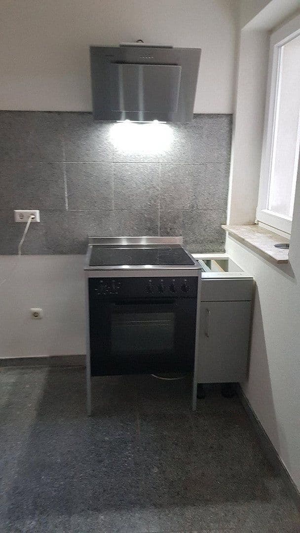 Pronájem kanceláře 34 m², Hannover, Dolní Sasko Pronájem kanceláře 34 m², Hannover, Dolní Sasko