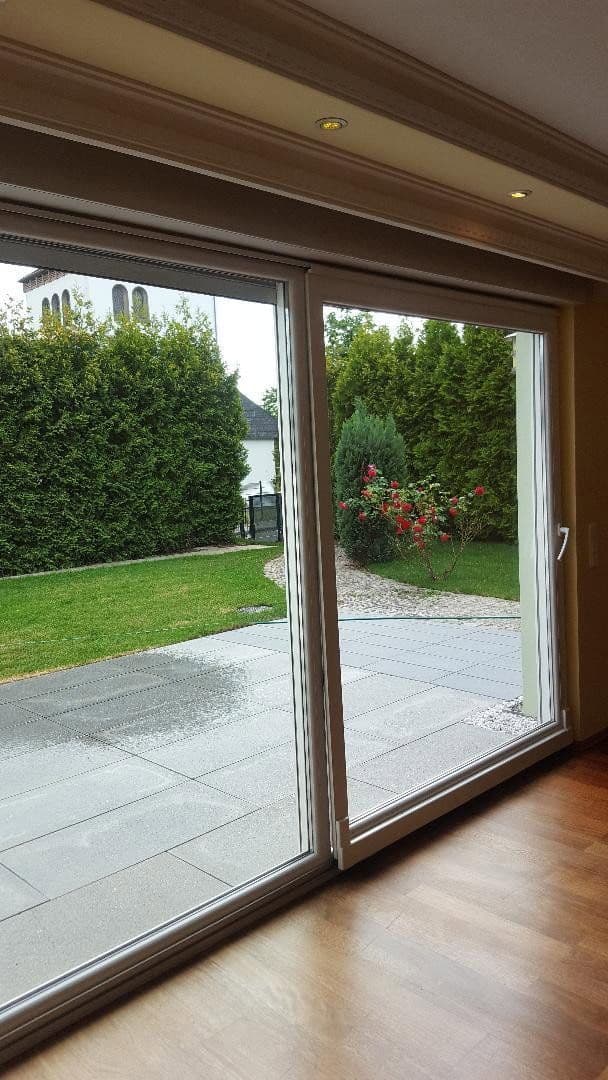 Pronájem domu 244 m², pozemek 384 m², Leverkusen, Severní Porýní-Vestfálsko Pronájem domu 244 m², pozemek 384 m², Leverkusen, Severní Porýní-Vestfálsko
