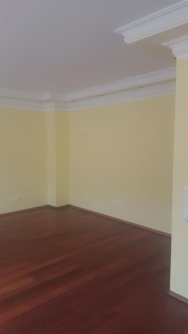 Pronájem domu 244 m², pozemek 384 m², Leverkusen, Severní Porýní-Vestfálsko Pronájem domu 244 m², pozemek 384 m², Leverkusen, Severní Porýní-Vestfálsko