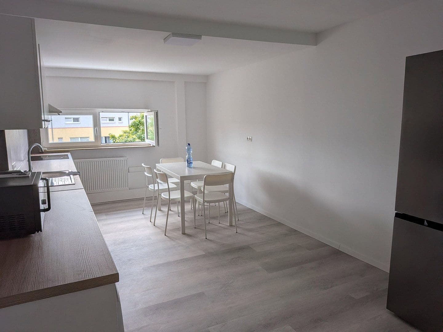 Pronájem bytu 5+1 83 m², Zeppelinstraße 42, Mannheim, Bádensko-Württembersko Pronájem bytu 5+1 83 m², Zeppelinstraße 42, Mannheim, Bádensko-Württembersko