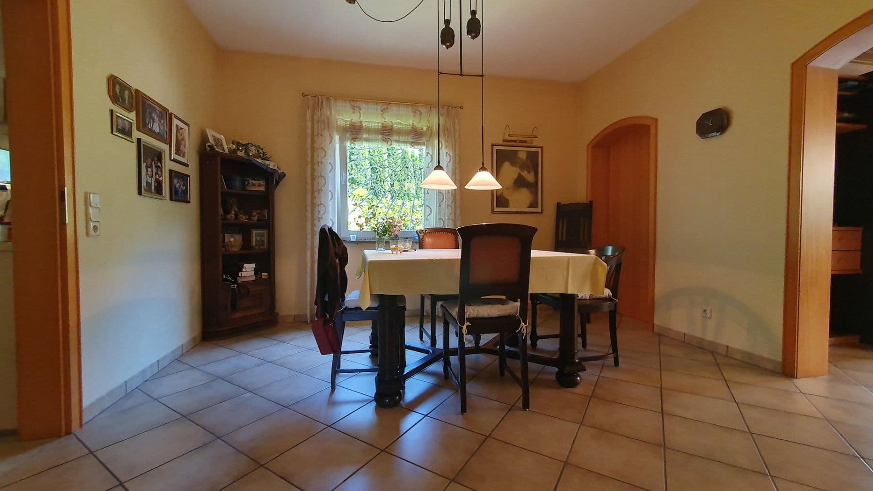 Prodej domu 323 m², pozemek 833 m², Remscheid, Severní Porýní-Vestfálsko Prodej domu 323 m², pozemek 833 m², Remscheid, Severní Porýní-Vestfálsko