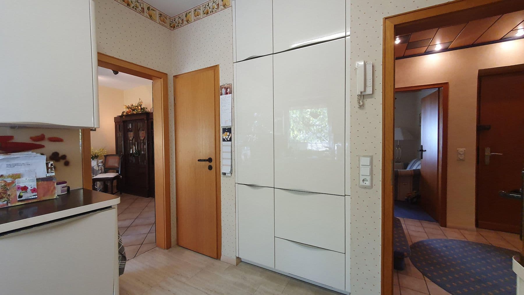 Prodej domu 323 m², pozemek 833 m², Remscheid, Severní Porýní-Vestfálsko Prodej domu 323 m², pozemek 833 m², Remscheid, Severní Porýní-Vestfálsko