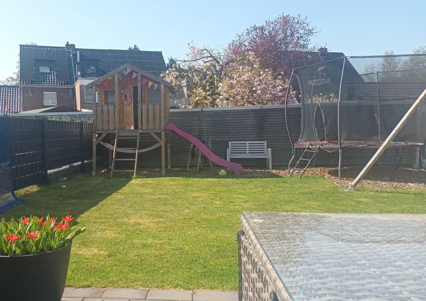 Prodej domu 134 m², pozemek 278 m², Nettetal, Severní Porýní-Vestfálsko Prodej domu 134 m², pozemek 278 m², Nettetal, Severní Porýní-Vestfálsko