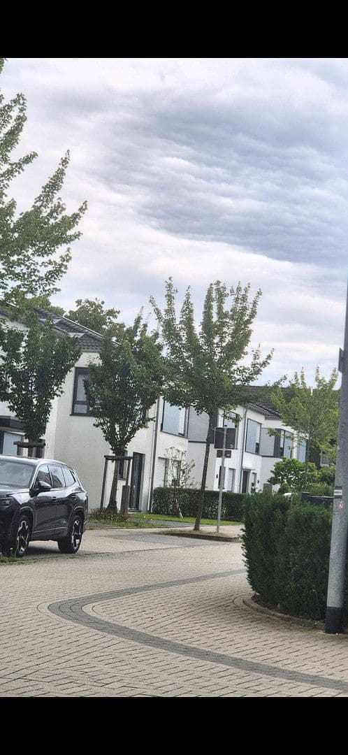 Prodej domu 134 m², pozemek 278 m², Nettetal, Severní Porýní-Vestfálsko Prodej domu 134 m², pozemek 278 m², Nettetal, Severní Porýní-Vestfálsko