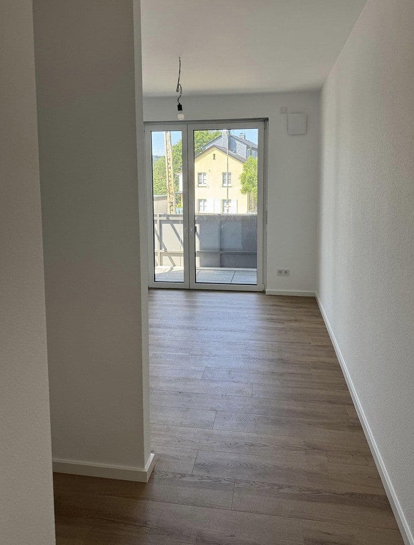 Pronájem bytu 1+1 29 m², Cappeler Straße 34, Marburg, Hessen Pronájem bytu 1+1 29 m², Cappeler Straße 34, Marburg, Hessen