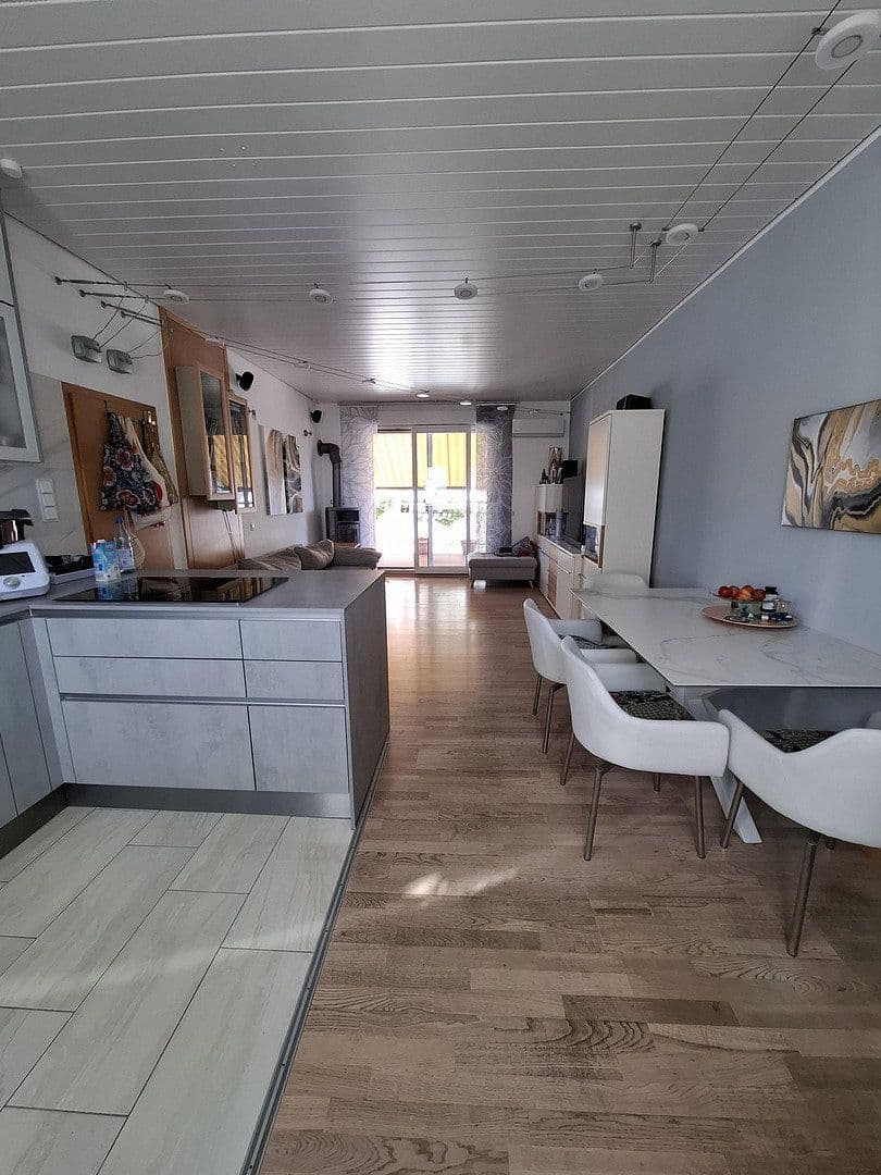Prodej bytu 5+1 124 m², Hattersheim am Main, Hessen Prodej bytu 5+1 124 m², Hattersheim am Main, Hessen