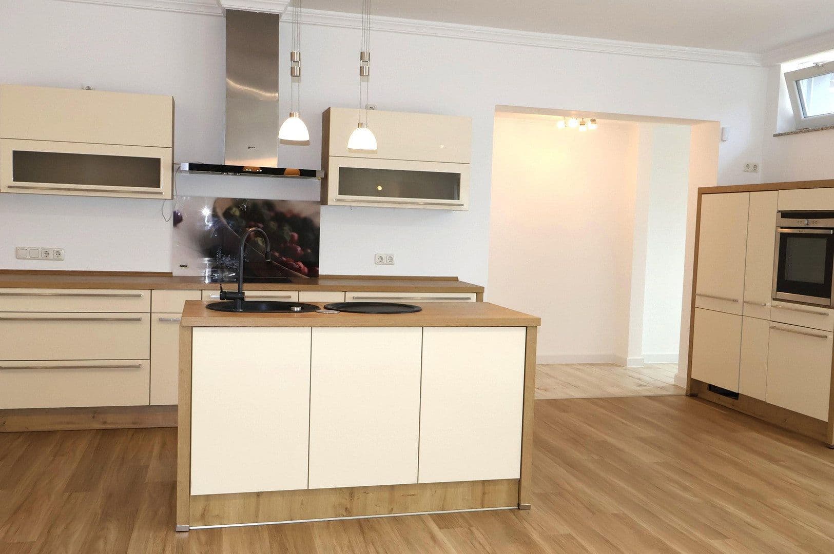 Pronájem bytu 2+1 106 m², Winsen (Luhe), Dolní Sasko Pronájem bytu 2+1 106 m², Winsen (Luhe), Dolní Sasko