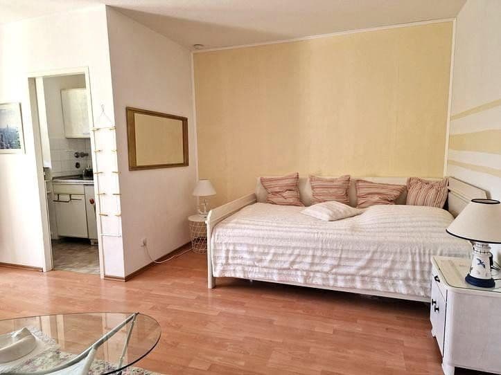 Pronájem bytu 1+1 35 m², Regina-Ullmann-Str., München, Bavorsko Pronájem bytu 1+1 35 m², Regina-Ullmann-Str., München, Bavorsko
