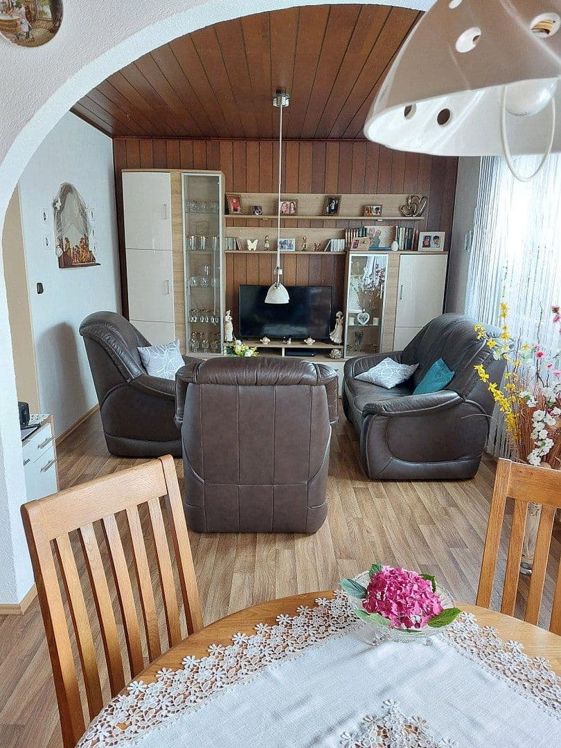 Prodej domu 103 m², pozemek 626 m², Brühl, Severní Porýní-Vestfálsko Prodej domu 103 m², pozemek 626 m², Brühl, Severní Porýní-Vestfálsko