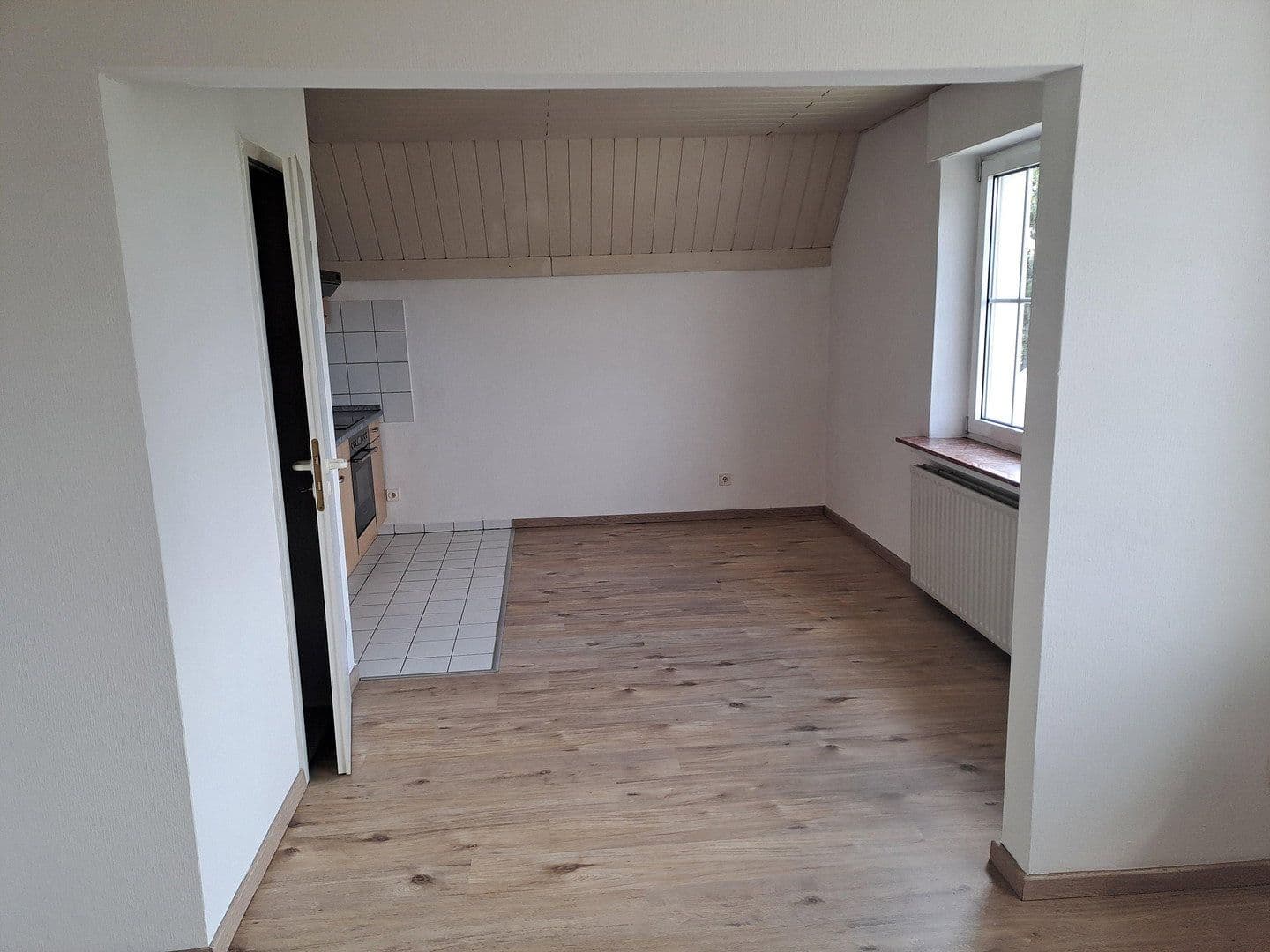 Pronájem bytu 1+1 29 m², Menden (Sauerland), Severní Porýní-Vestfálsko Pronájem bytu 1+1 29 m², Menden (Sauerland), Severní Porýní-Vestfálsko