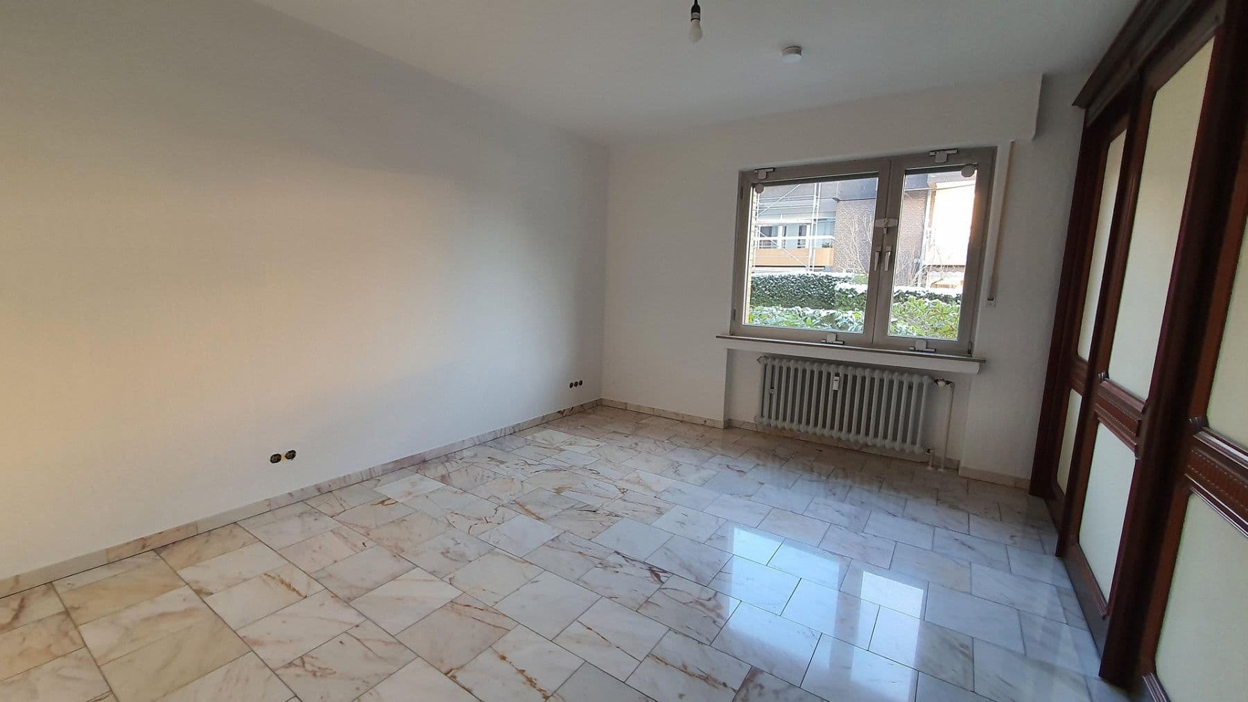 Pronájem bytu 4+kk 130 m², Duisburg, Severní Porýní-Vestfálsko Pronájem bytu 4+kk 130 m², Duisburg, Severní Porýní-Vestfálsko