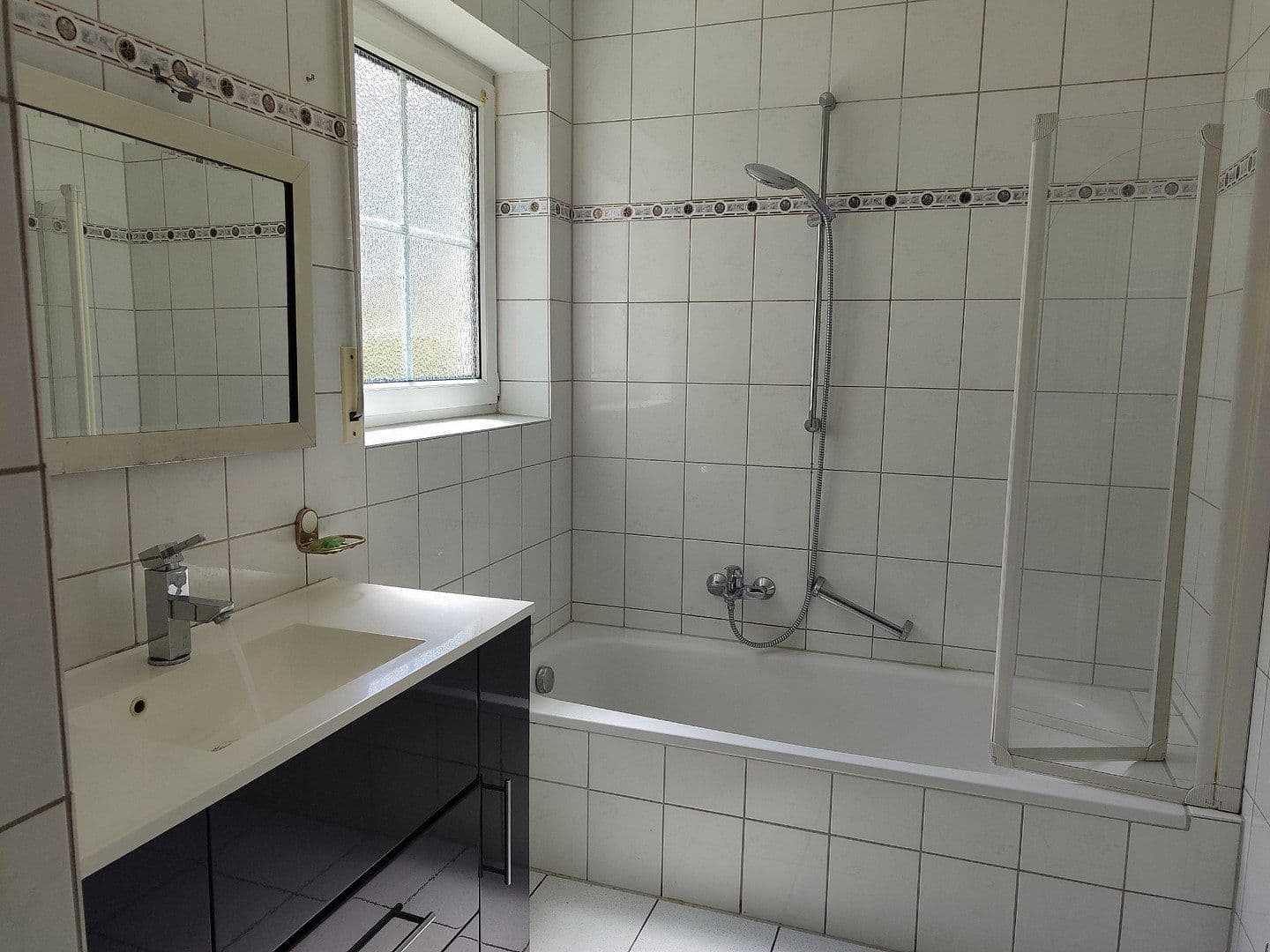 Prodej bytu 1+1 87 m², Mainstraße 40 D, Schlangenbad, Hessen Prodej bytu 1+1 87 m², Mainstraße 40 D, Schlangenbad, Hessen