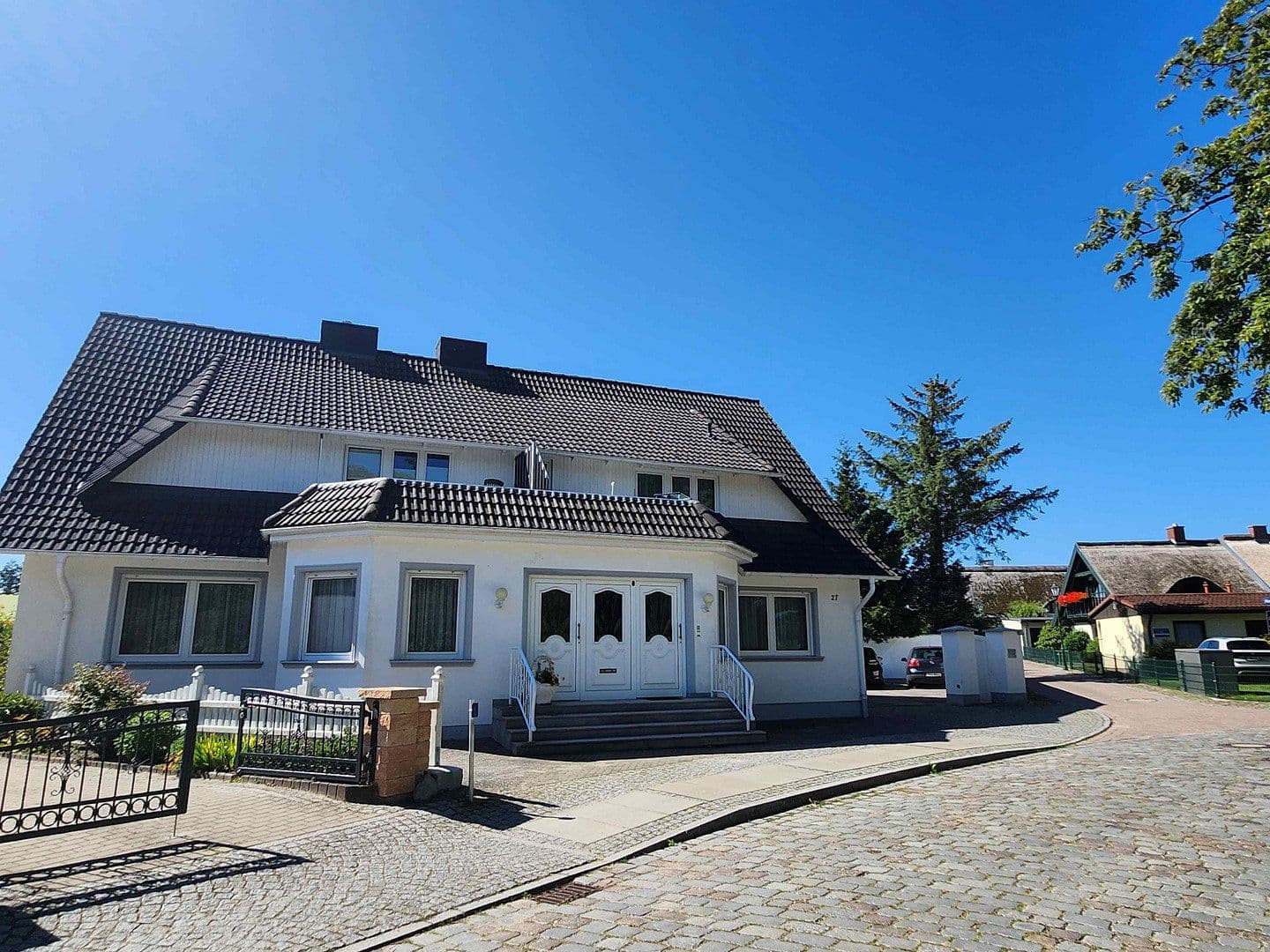 Prodej domu 350 m², pozemek 1.600 m², Achterstraße 2, Koserow, Mecklenburg-Vorpommern Prodej domu 350 m², pozemek 1.600 m², Achterstraße 2, Koserow, Mecklenburg-Vorpommern