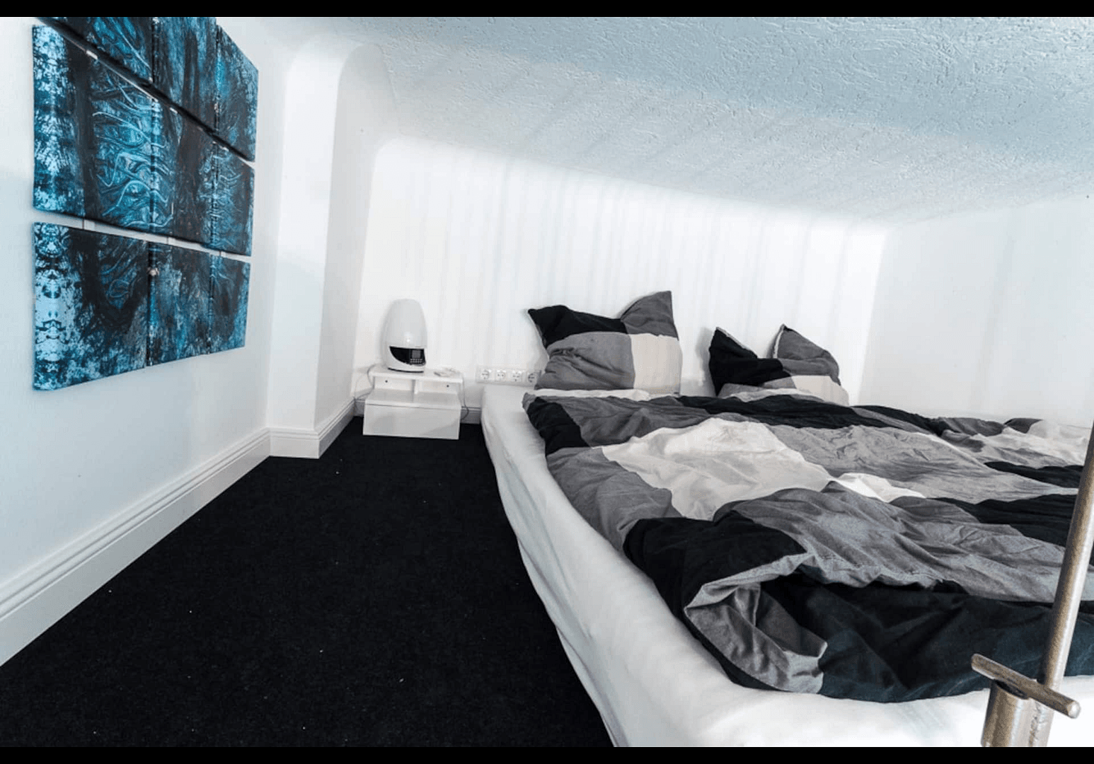 Prodej bytu 3+1 77 m², Zobeltitzstraße 80, Berlin, Berlín Prodej bytu 3+1 77 m², Zobeltitzstraße 80, Berlin, Berlín